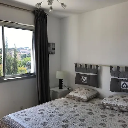 Spacieux Et Calme Classe 4 Etoiles, A 300m De La Appartement Sainte-Maxime