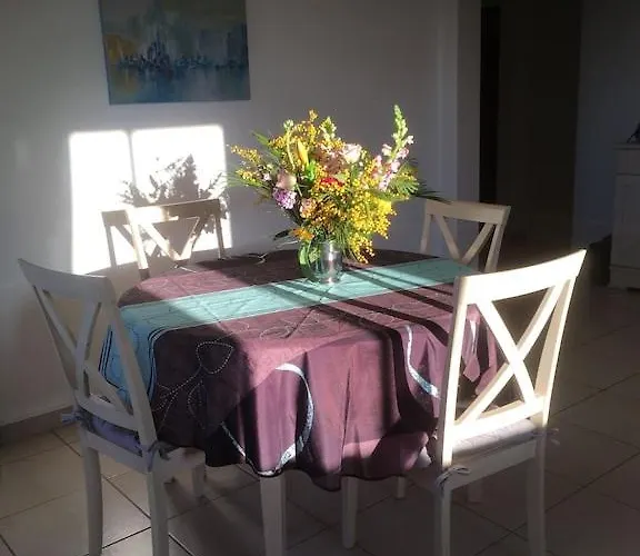 Spacieux Et Calme Classé 4 Etoiles, à 300m De La Sainte-Maxime