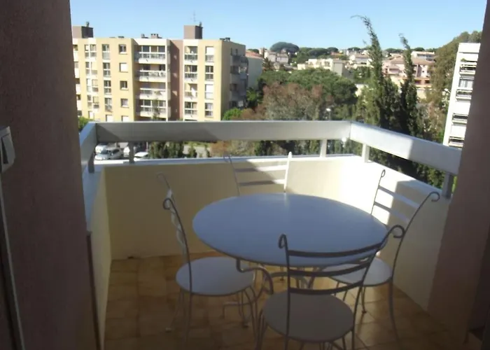 Spacieux Et Calme Classé 4 Etoiles, à 300m De La Sainte-Maxime